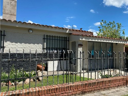 Casa + Departamento, A Metros De La Ruta. Tanti - 7