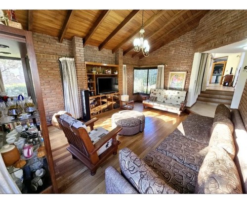 Casa Con Pileta - Barrio Miguel Muñoz - Villa Carlos Paz - 11