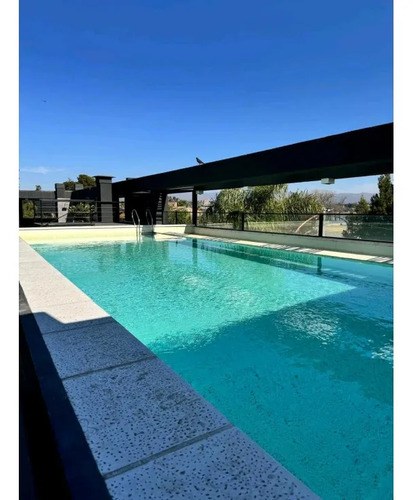 Vendo Hermoso Dpto Con Patio Zobre La Costanera - 5