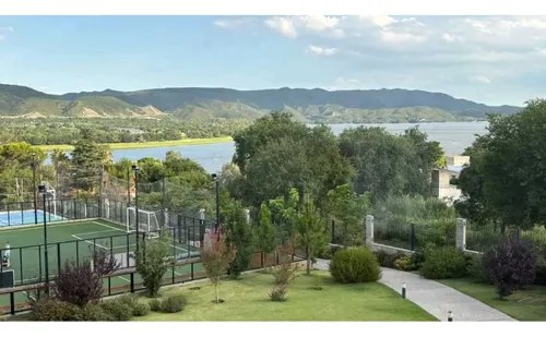Oportunidad Imperdible | Veneto Village Parque Siquiman
