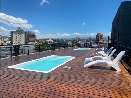 Depto En Miralejos 15, 1 Dormitorio, Al Frente Con Balcon. Centro