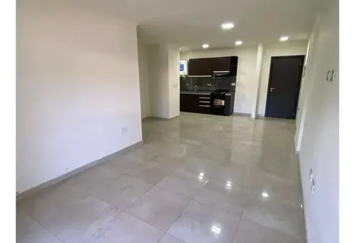 Depto En Miralejos 15, 1 Dormitorio, Al Frente Con Balcon. Centro - 4