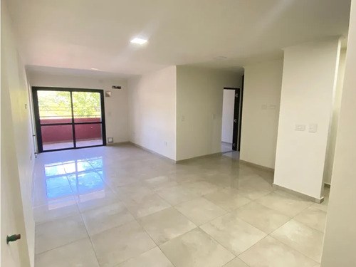 Depto En Miralejos 15, 1 Dormitorio, Al Frente Con Balcon. Centro - 6