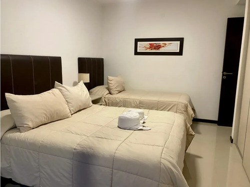 Veneto Village - Departamento 2 Dormitorios, Cochera, B. Nautica - 7