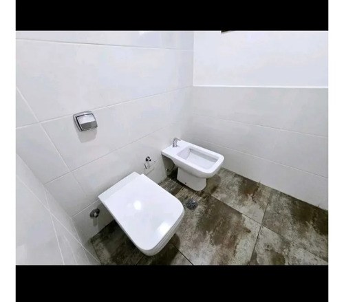 Triplex En Complejo Ubicado En Barrio Santa Rita, A Metros Del.lago - 11