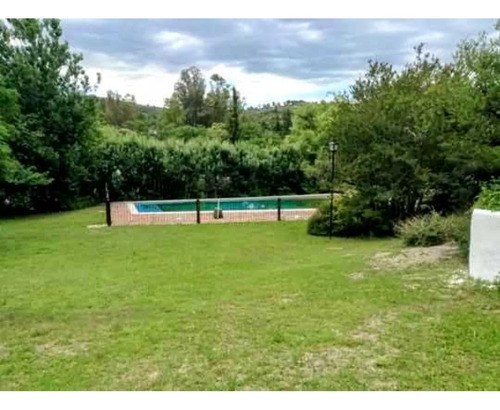 Complejo Con Historia, Naturaleza Y Rentabilidad Frente Al Rio