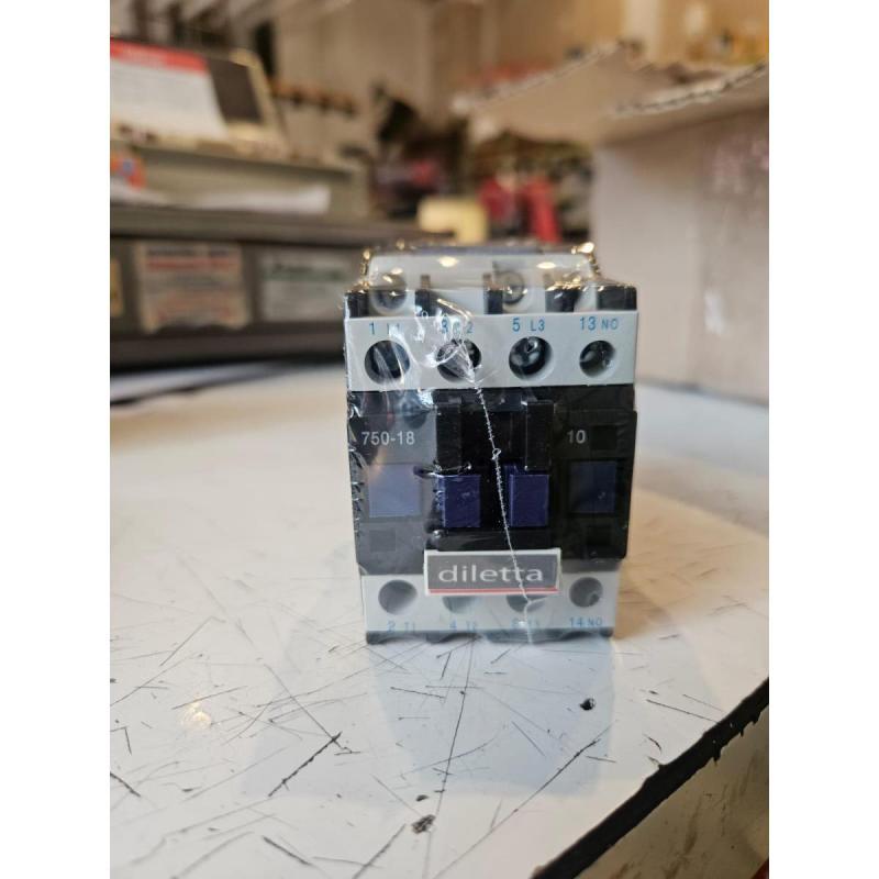 Contactor Diletta 18 Amp Bobina 220 Volts