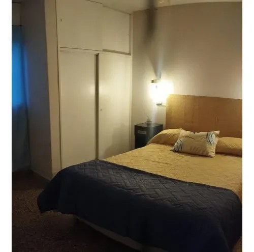 Departamento Con Patio En Planta Baja, A Mts Del Centro