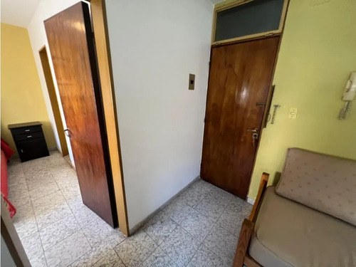 Excelente Dpto Sobre Peatonal Ascensor 1 Dorm - 7