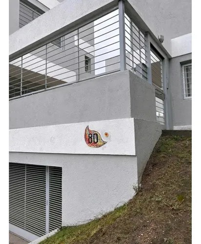 Vendo Excelente Duplex Centrico Dos Baños Cochera Pileta - 11
