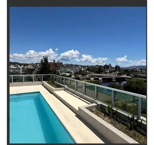 Venta Hermoso Departamento Con Patio Tipo Balcón En Altura Centro