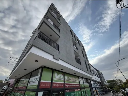 Vendo Excelente Departamento Amplio Como Luminoso Balcón