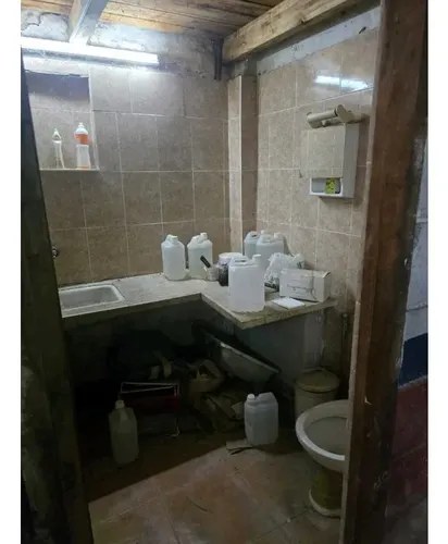 Oportunidad Vendo Galpon Con Baño Y Gran Lote Con Vista - 2