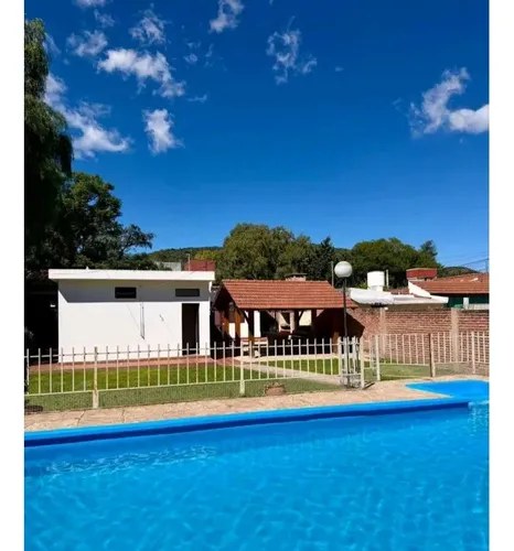 Exclusiva Casa En Venta Barrio Sol Y Lago | Villa Carlos Pazubicad - 8