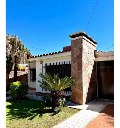 Exclusiva Casa En Venta Barrio Sol Y Lago | Villa Carlos Pazubicad - 9