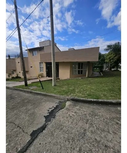 Hotel En Venta En El Mejor Barrio De Villa Carlos Pazexcelente Ubicac - 2