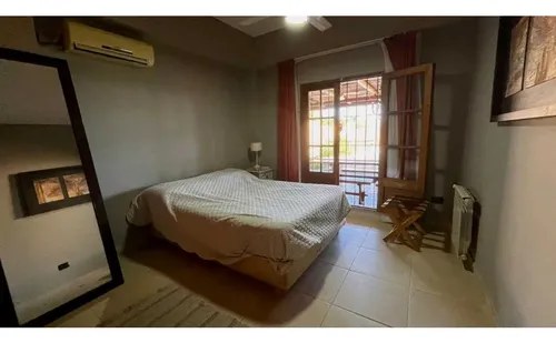 Casa En Venta Barrio La Cuesta | Villa Carlos Pazubicada En Uno De - 4