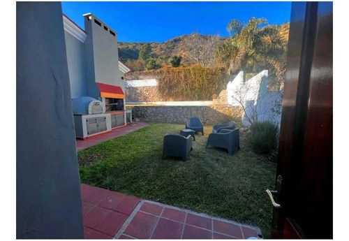Casa De Categoría En Venta Villa Carlos Pazexclusiva Propiedad De E - 10
