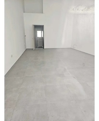 Local Comercial A Estrenar En Venta Sobre Importante Avenida Centric - 4