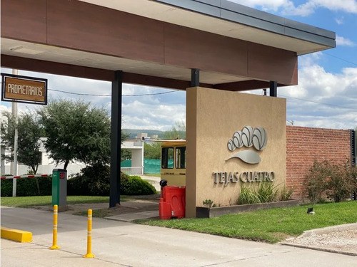 Barrio Privado Tejas Cuatro, Terreno En Venta