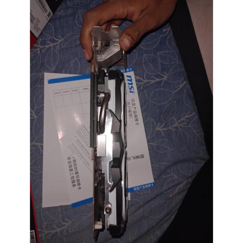 Vendo RX 580 DE 8 GB a 150.000 - 4
