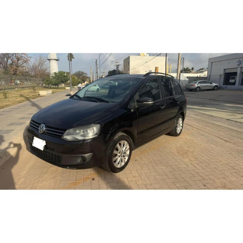 Volswagen Suran 2012 highline 1.6