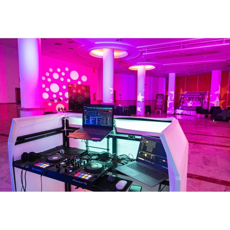 DJ, Sonido e iluminacion - Servicios para eventos - 13 años