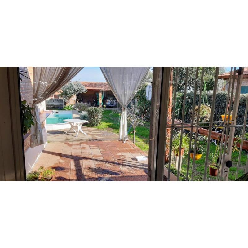 DUEÑO ALQUILA hermosa casa en la Villa de Merlo con piscina - 9