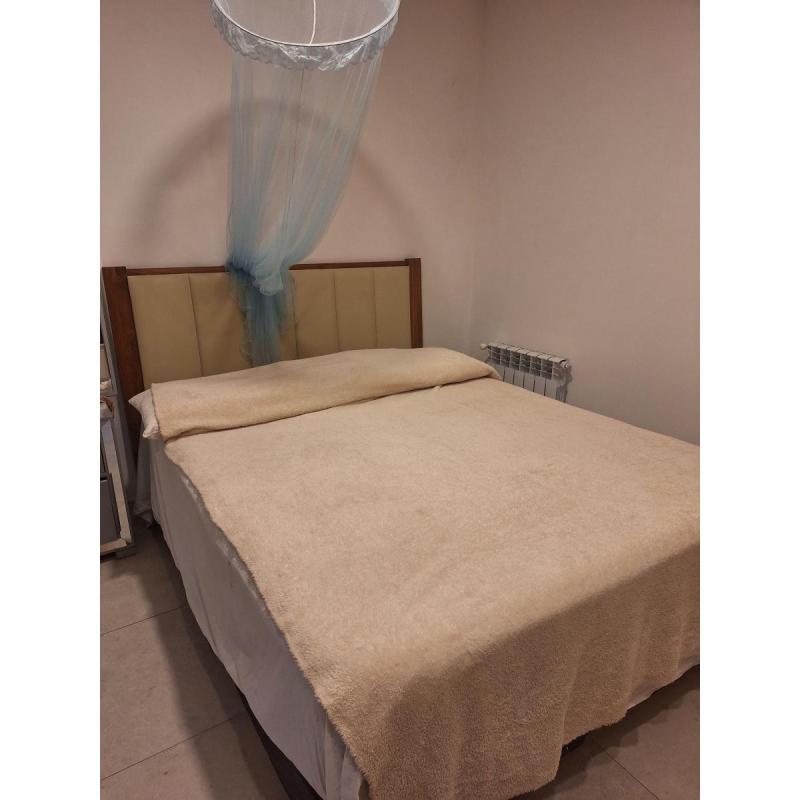 Vendo cama casi nueva