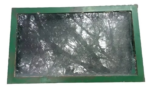 Ventana / Ventiluz De Chapa Y Vidrio Sin Marco 36x59 Cm. Verde