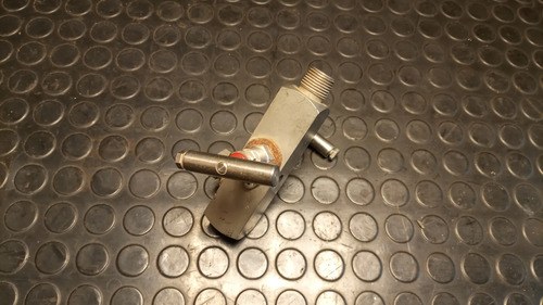 Válvula Integral De Bloqueo Y Purga Casucci 1/2 6000 Psi - 9