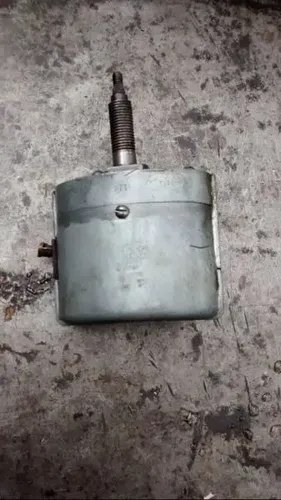 Motor Limpiaparabrisas American Bosch Made In U.s.a. 6 V. - 9
