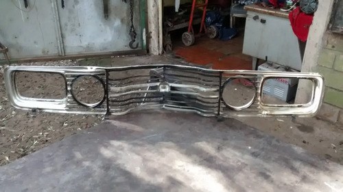 Parrilla Ford Taunus 74 / 80 - 6