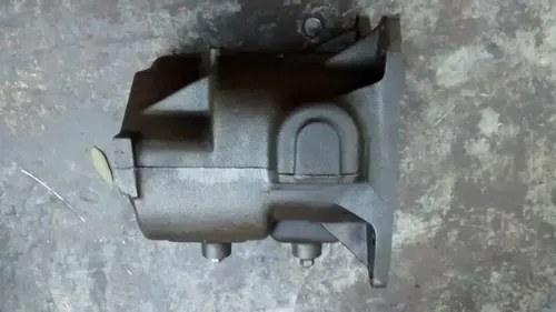 Carcasa Caja De Cambios Ford Falcon / F-100 - 3