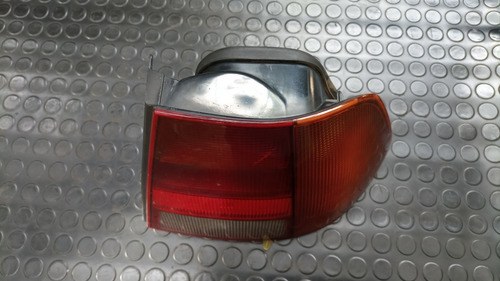 Faro Trasero Derecho Volkswagen Polo Classic 96 Derecho Agua - 4