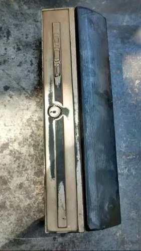 Tapa De Guantera Peugeot 504 - 8