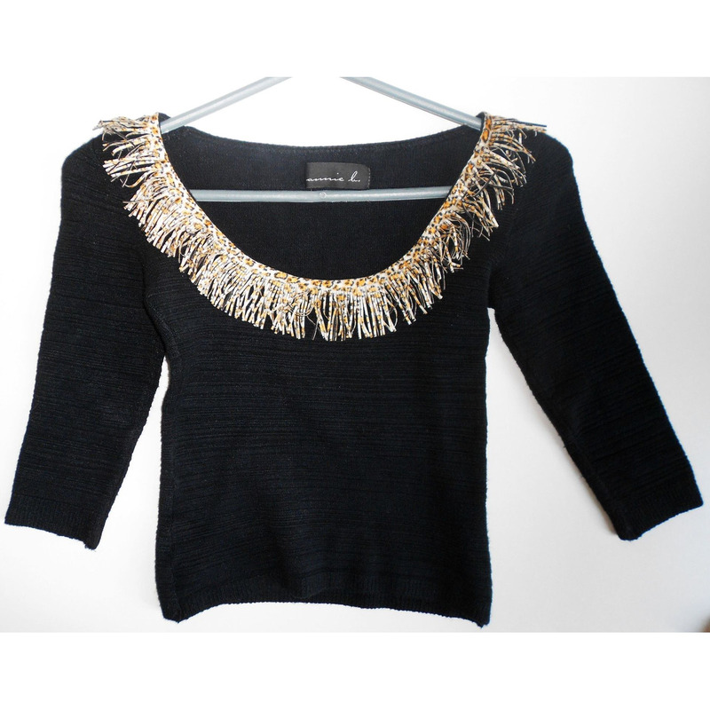 Remera sueter elastizado con flecos - corto a la cintura - top crop impecable - 2