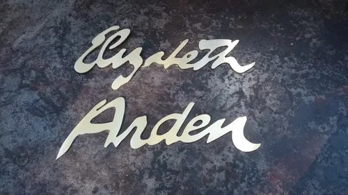 Letras Metálicas Publicidad Elizabeth Arden Originales Dorado / Metal Brillante