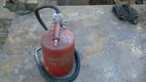 Tanque De Chapa Pulverizador O Similar Antiguo