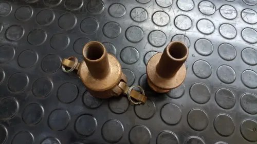 Acople Rápido A Levas Espigas 3/4 De Bronce - 8