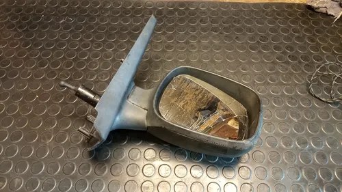 Espejo Retrovisor Derecho Manual Renault Kangoo Original