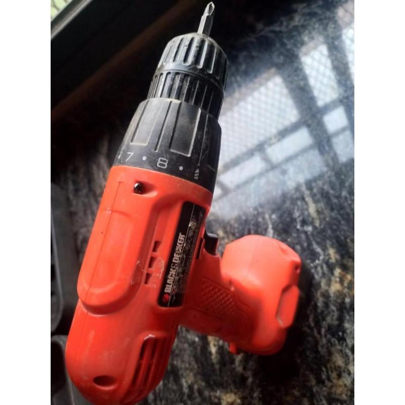 Atornillador Usado Black & Decker, inalambrico - 2
