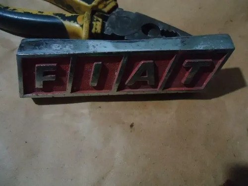 Insignia Fiat 125 Original