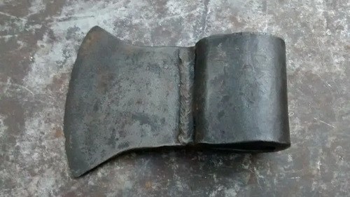 Hacha Antigua Artesanal Sin Cabo