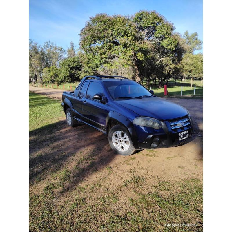 Fiat Strada 1.8 Adventure Locker