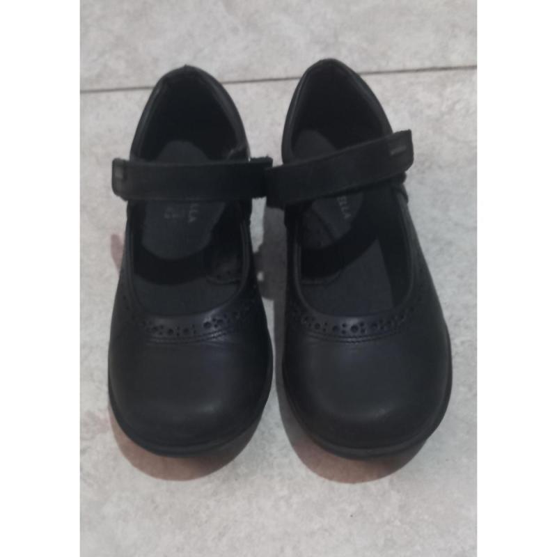Zapatos colegiales