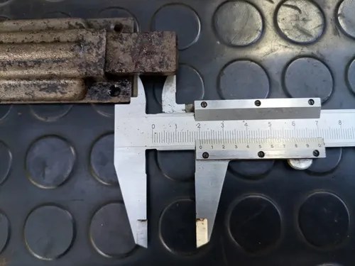 Antiguo Pasador / Falleba De Hierro - 6
