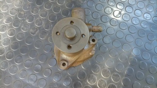 Bomba De Agua Ford Taunus - 2