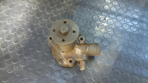 Bomba De Agua Ford Taunus - 9