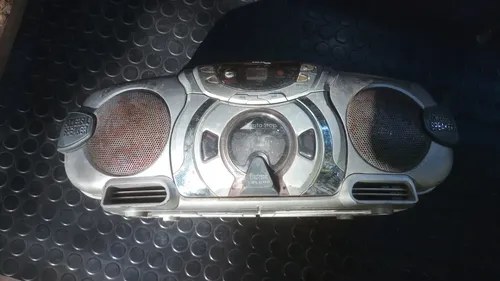 Radiograbador Cd Akita (para Reparar O Repuestos) Gris - 3
